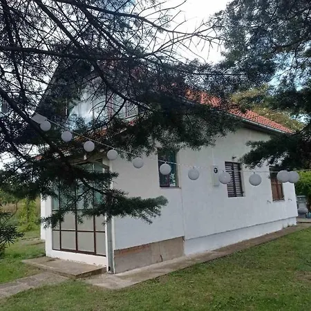 Resetovac Σπίτι διακοπών